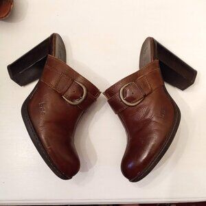 B.O.C. Born Concept Clogs Genuine Leather Buckle Mules High Heels BC6825 Size 9